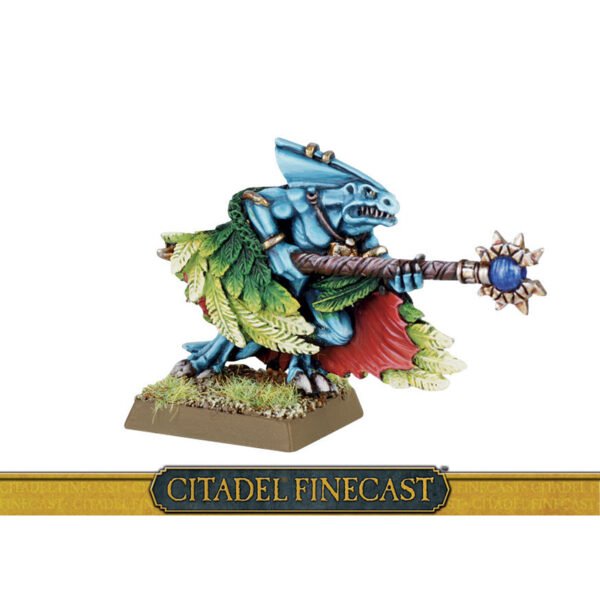 Lizardmen Skink Priest with Feathered Cloak B074