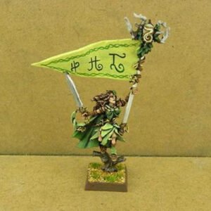 Wood Elf Standard Bearer F061